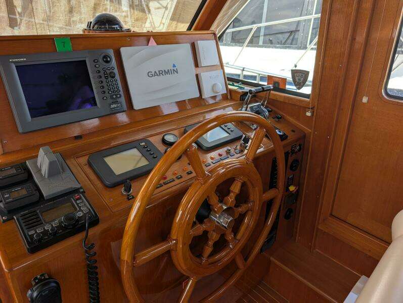 49ft Grand Banks Yacht For Sale