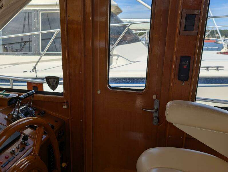 49ft Grand Banks Yacht For Sale