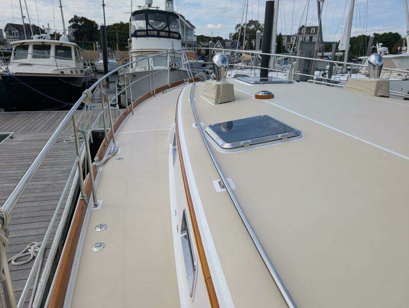49ft Grand Banks Yacht For Sale