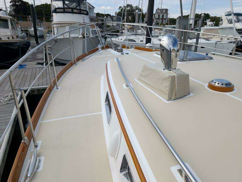 49ft Grand Banks Yacht For Sale