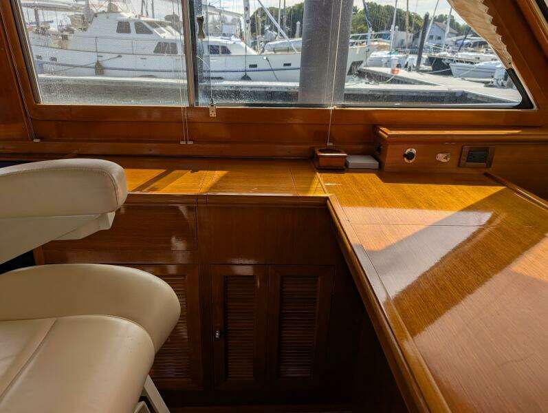49ft Grand Banks Yacht For Sale