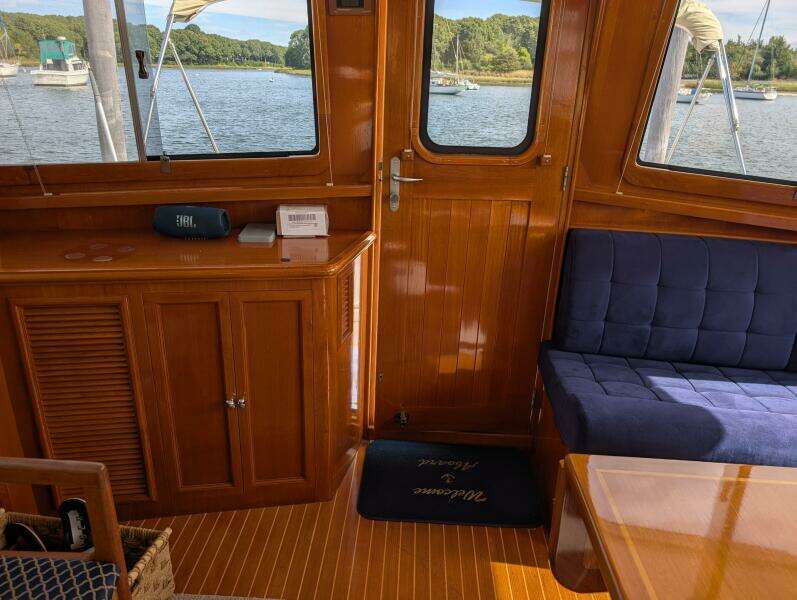 49ft Grand Banks Yacht For Sale