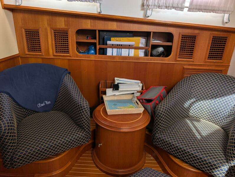 49ft Grand Banks Yacht For Sale