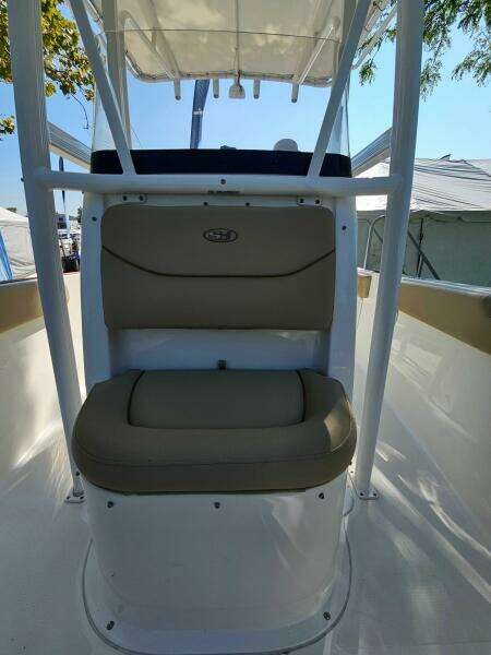 21ft Sea Hunt Yacht For Sale