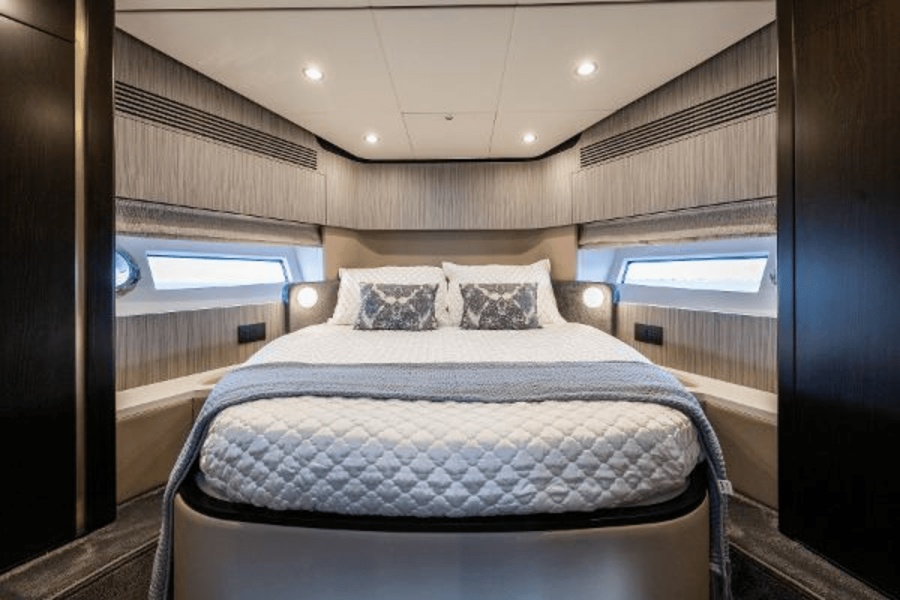 55ft Azimut Yacht For Sale