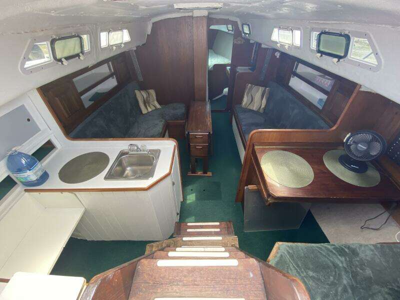 Morning Dove 35ft Hughes Columbia Yacht For Sale