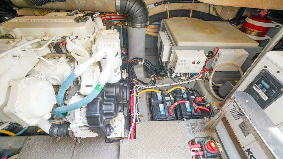 All Good 43ft Carver Yacht For Sale