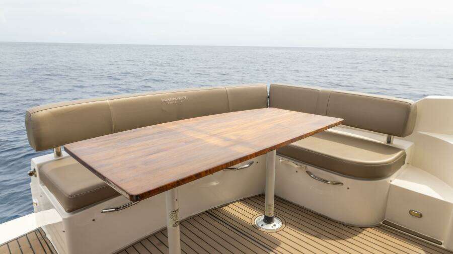 All Good 43ft Carver Yacht For Sale