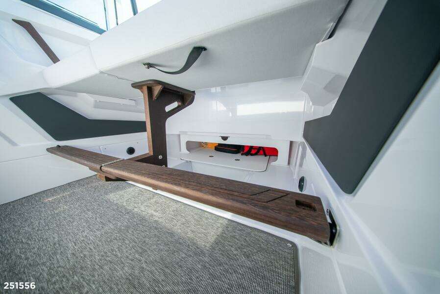 29ft Axopar Yacht For Sale