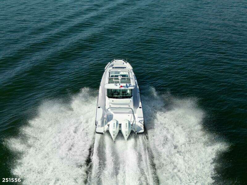 29ft Axopar Yacht For Sale