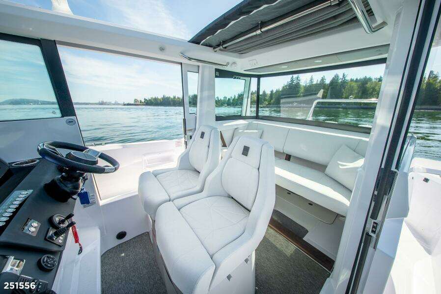 29ft Axopar Yacht For Sale