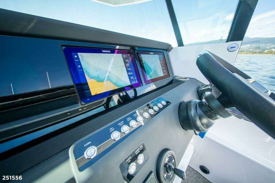 29ft Axopar Yacht For Sale