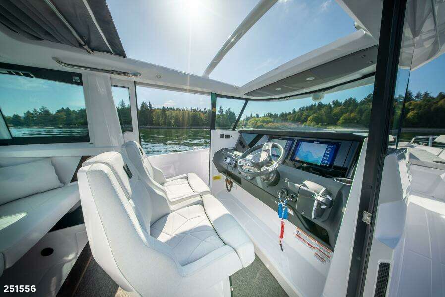 29ft Axopar Yacht For Sale