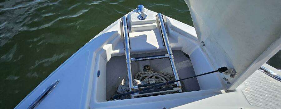 27ft Regal Yacht For Sale