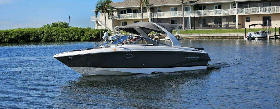 27ft Regal Yacht For Sale