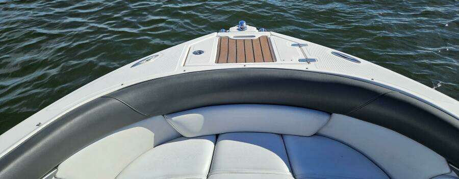 27ft Regal Yacht For Sale