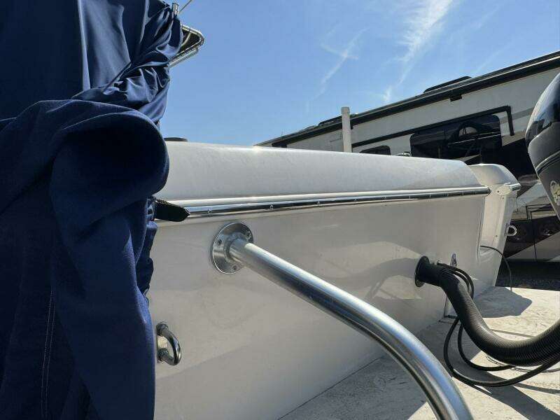24ft Pro Line Yacht For Sale