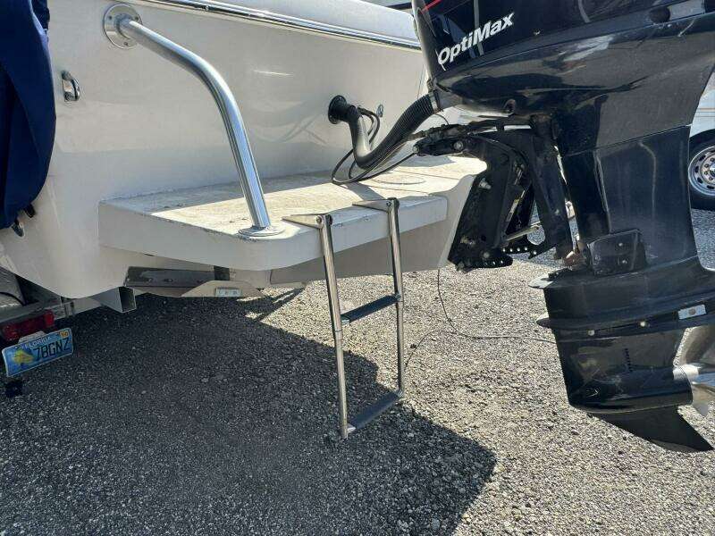 24ft Pro Line Yacht For Sale