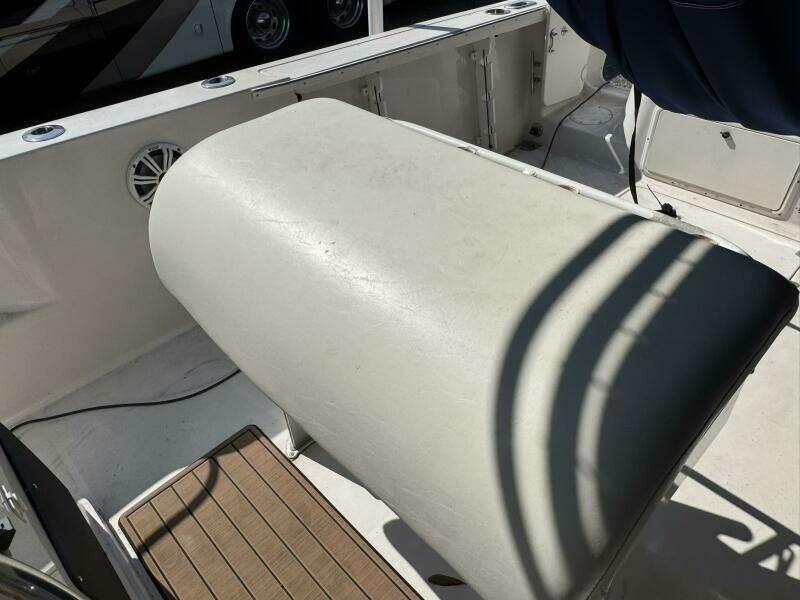 24ft Pro Line Yacht For Sale