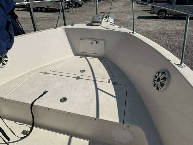 24ft Pro Line Yacht For Sale