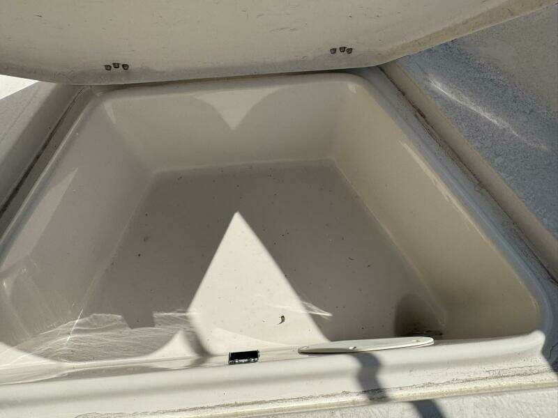 24ft Pro Line Yacht For Sale