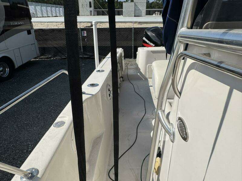 24ft Pro Line Yacht For Sale