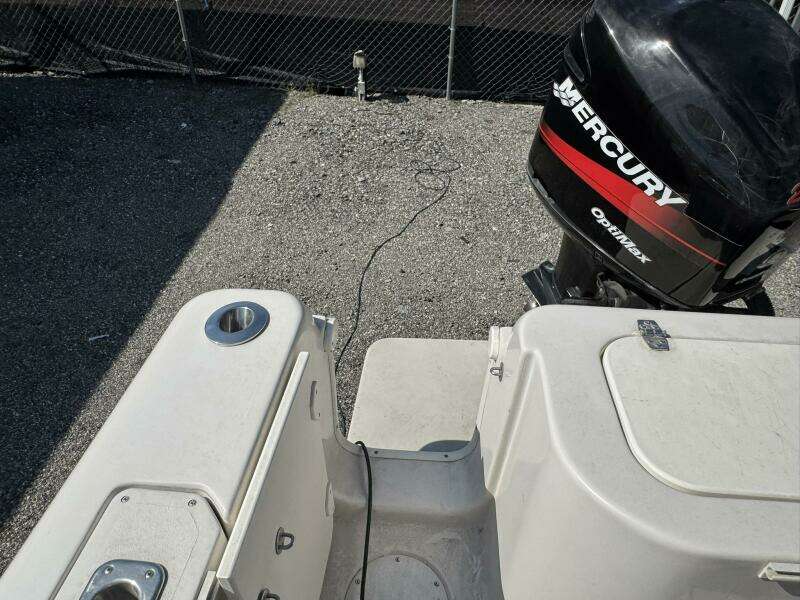 24ft Pro Line Yacht For Sale