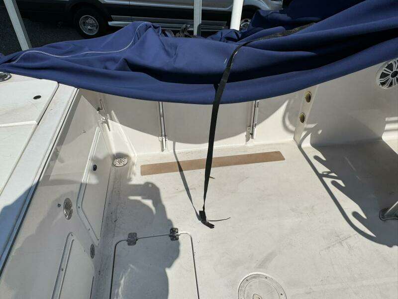 24ft Pro Line Yacht For Sale