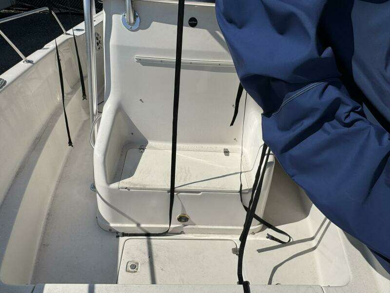 24ft Pro Line Yacht For Sale