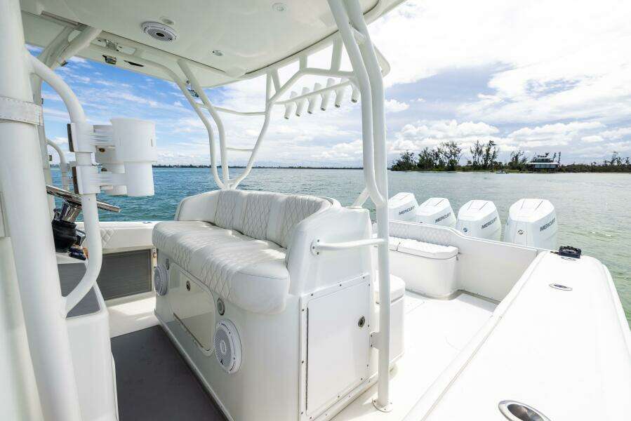 42ft Yellowfin Yacht For Sale
