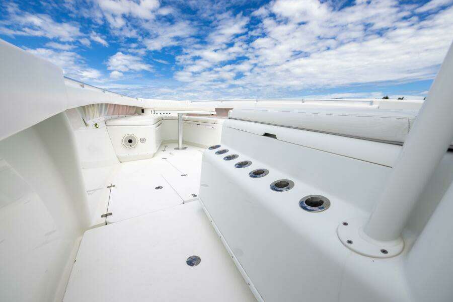 42ft Yellowfin Yacht For Sale