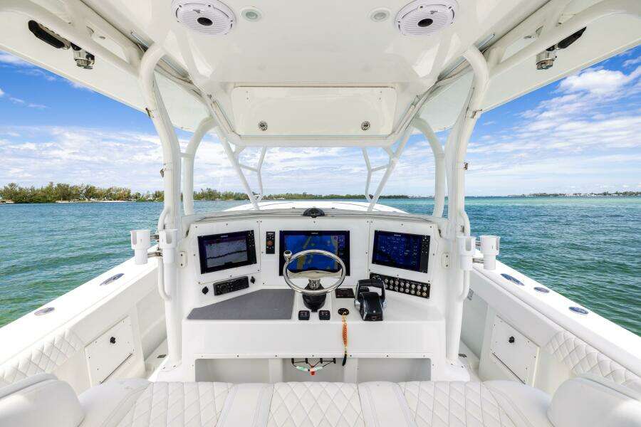 42ft Yellowfin Yacht For Sale