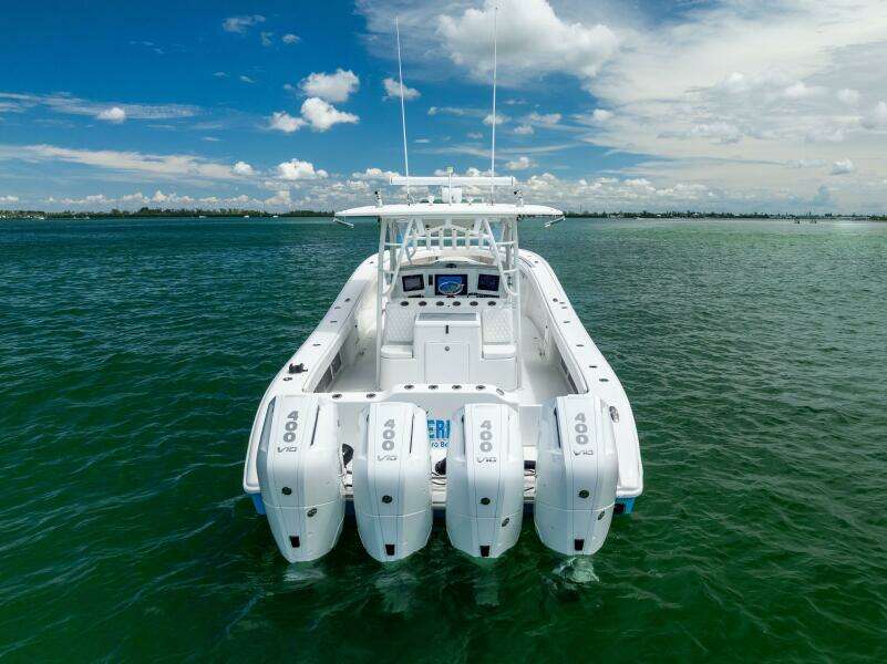 42ft Yellowfin Yacht For Sale