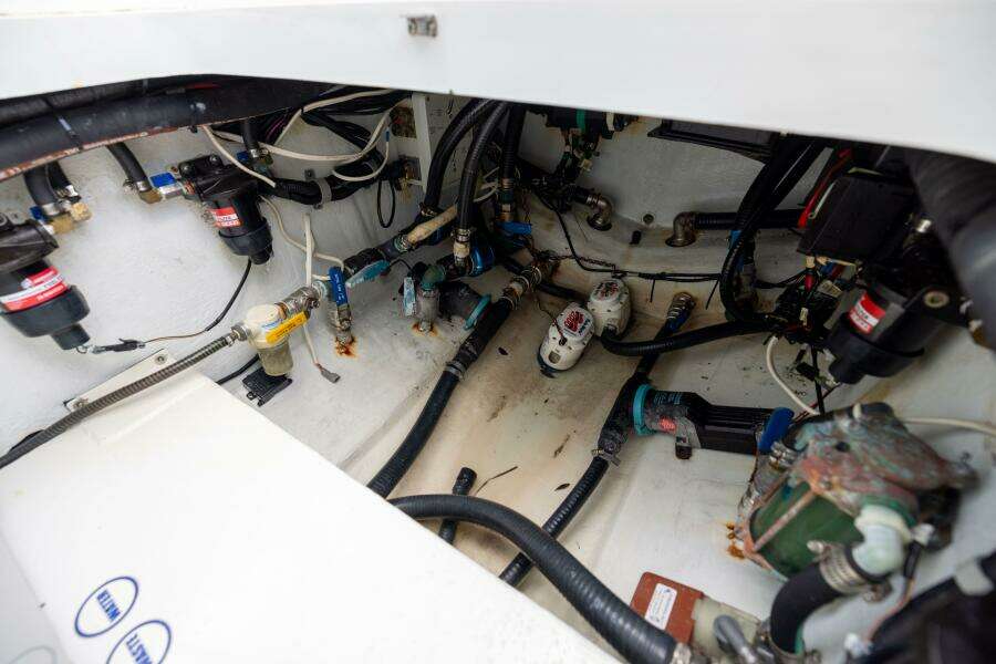 42ft Yellowfin Yacht For Sale