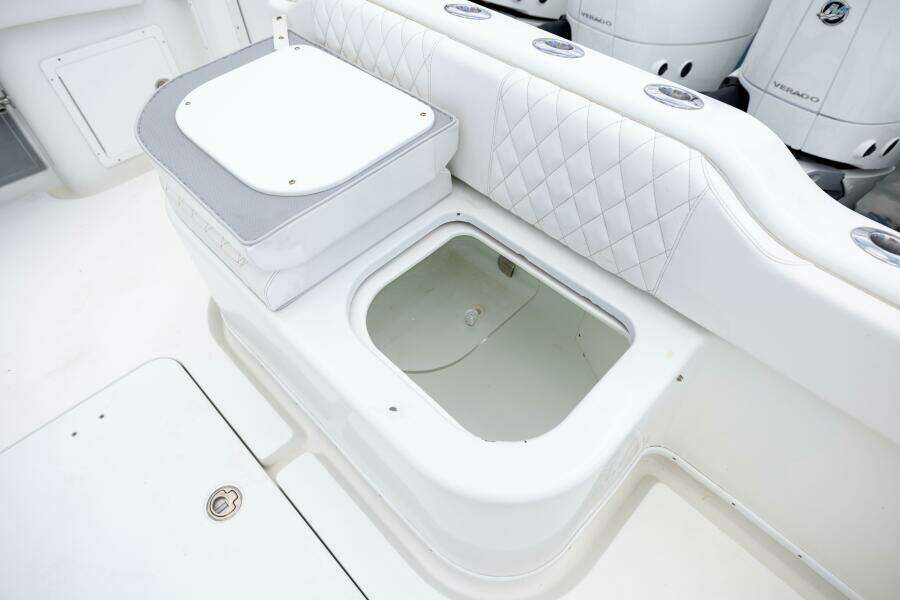 42ft Yellowfin Yacht For Sale
