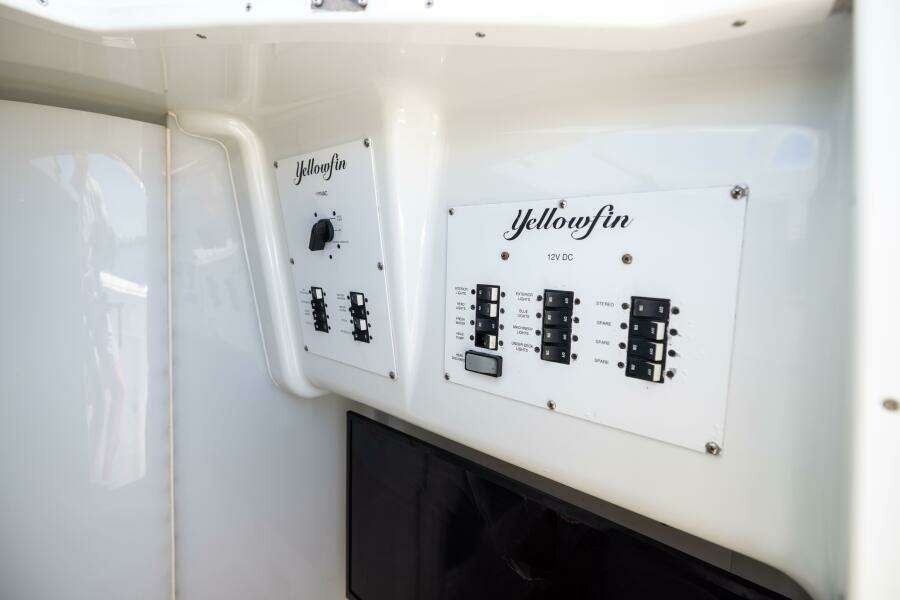 42ft Yellowfin Yacht For Sale