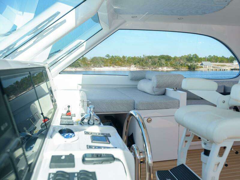 65ft Horizon Yacht For Sale