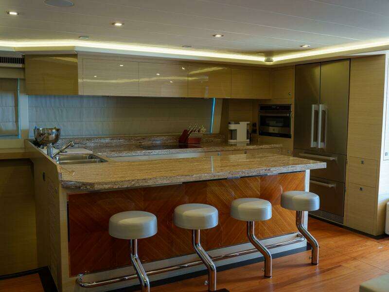 65ft Horizon Yacht For Sale
