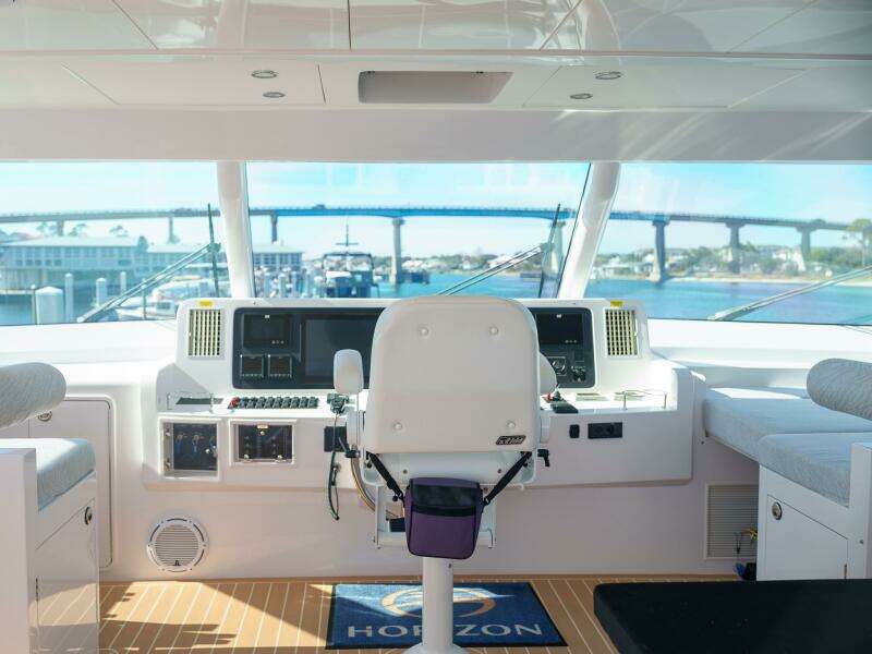 65ft Horizon Yacht For Sale