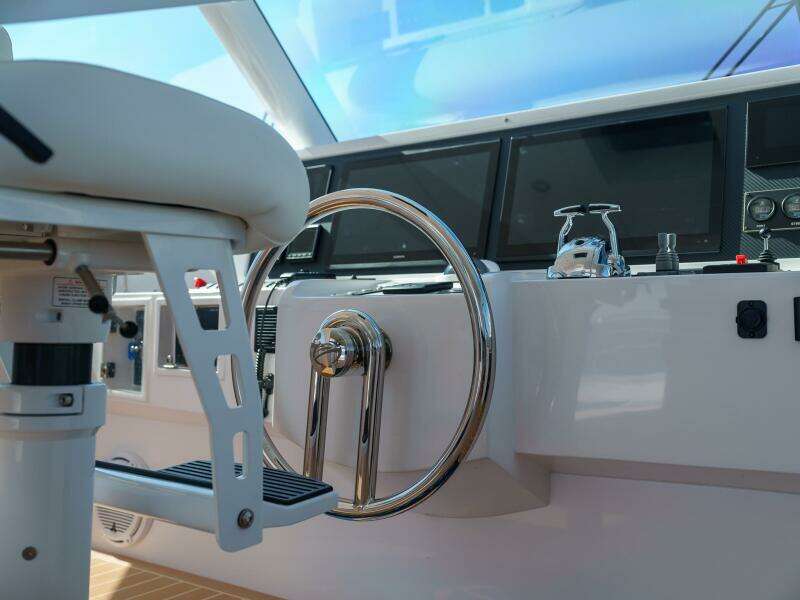 65ft Horizon Yacht For Sale