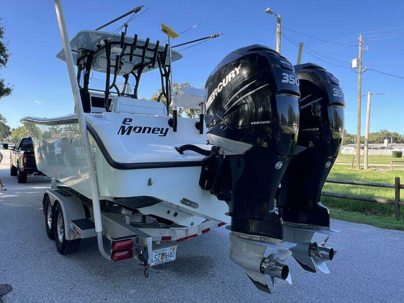 2017 Yellowfin 32 Center Console - Outboard Engines