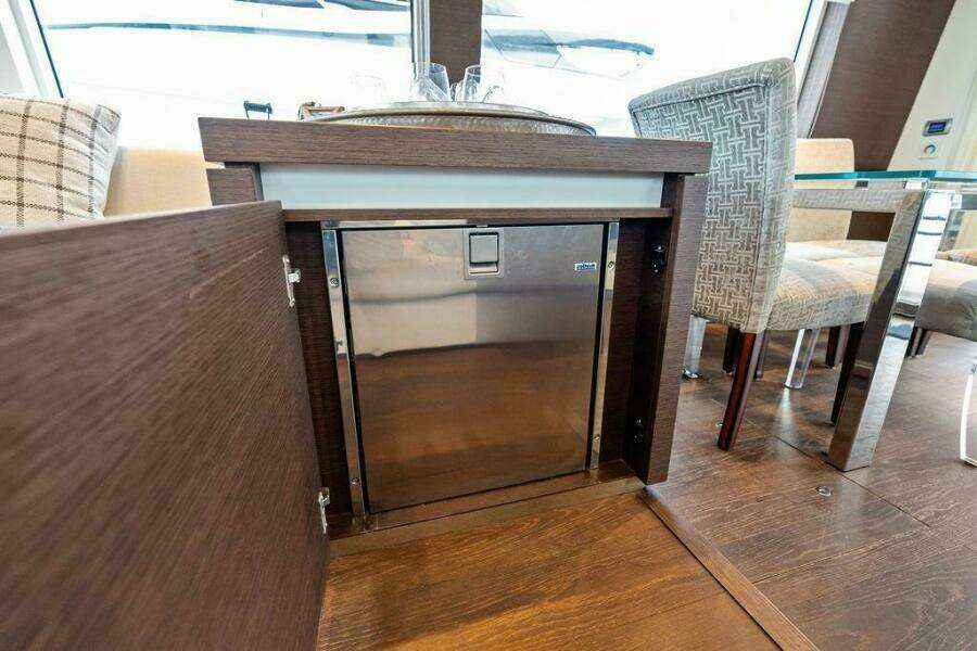 ELEVATION 75ft Prestige Yacht For Sale