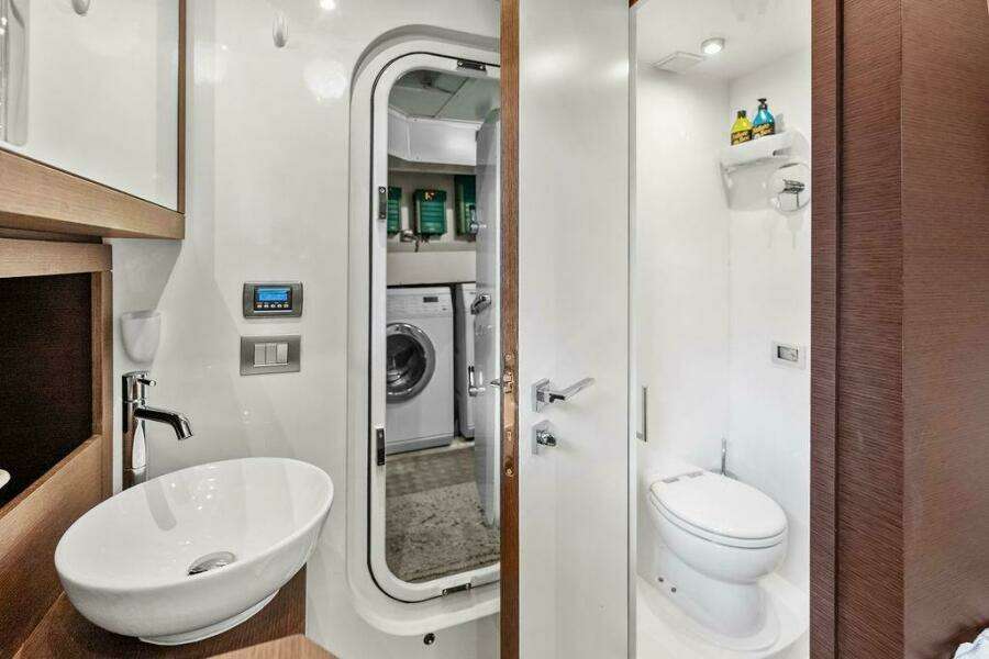 ELEVATION 75ft Prestige Yacht For Sale