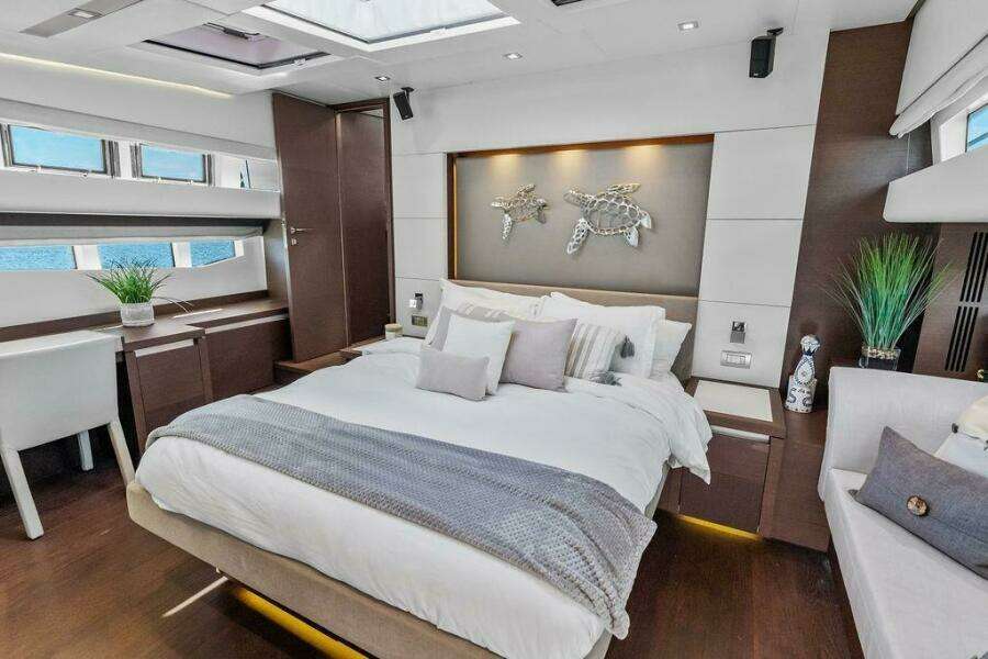 ELEVATION 75ft Prestige Yacht For Sale