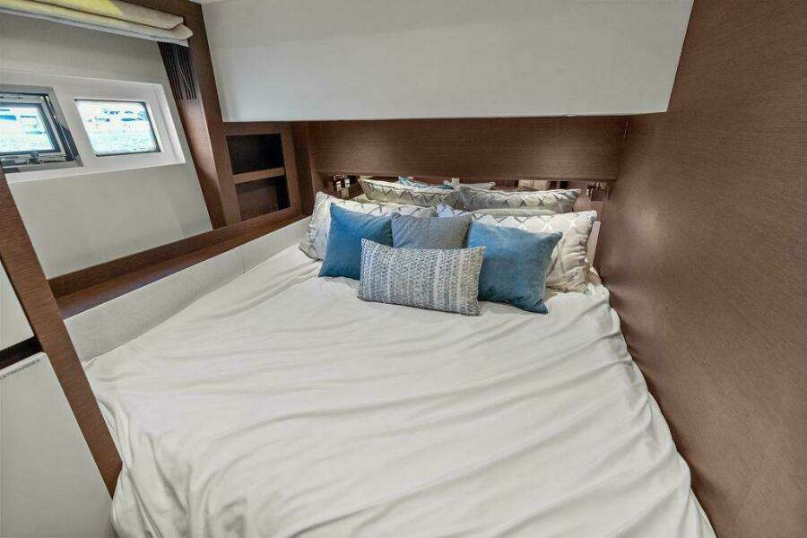 ELEVATION 75ft Prestige Yacht For Sale