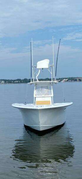 28ft Irving Forbes Yacht For Sale