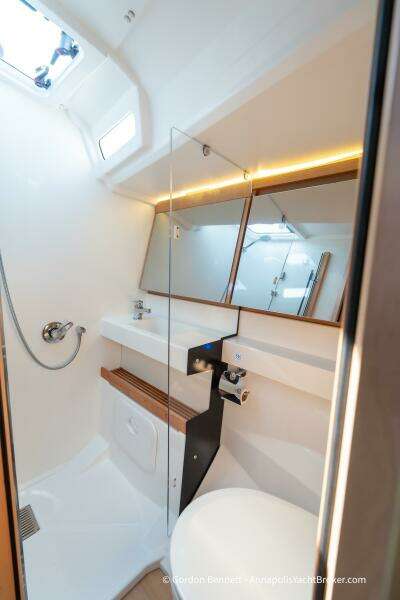 No Regrets 44ft Jeanneau Yacht For Sale