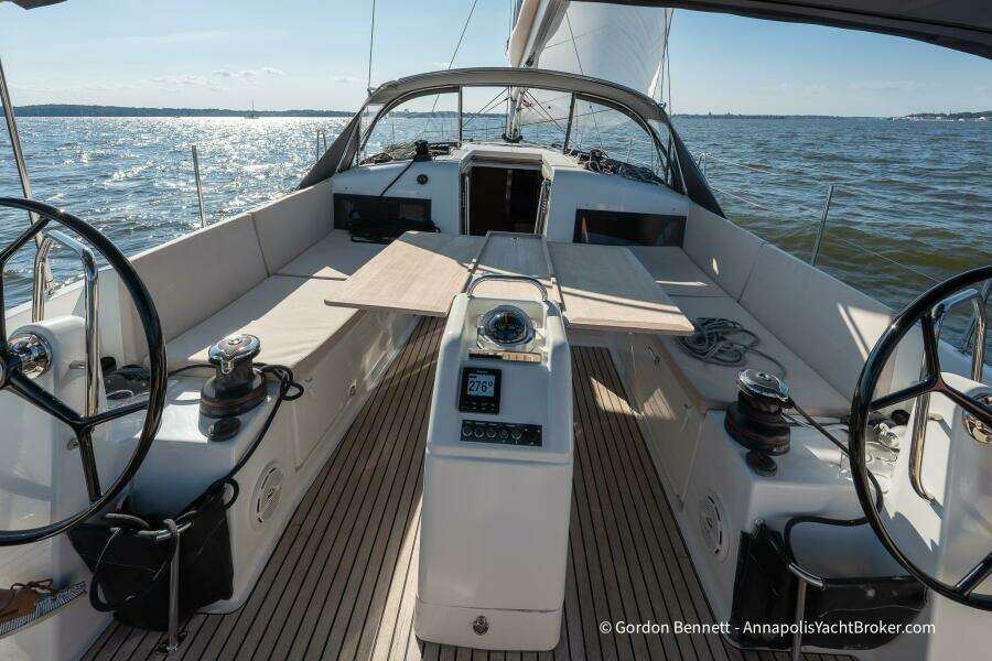 No Regrets 44ft Jeanneau Yacht For Sale