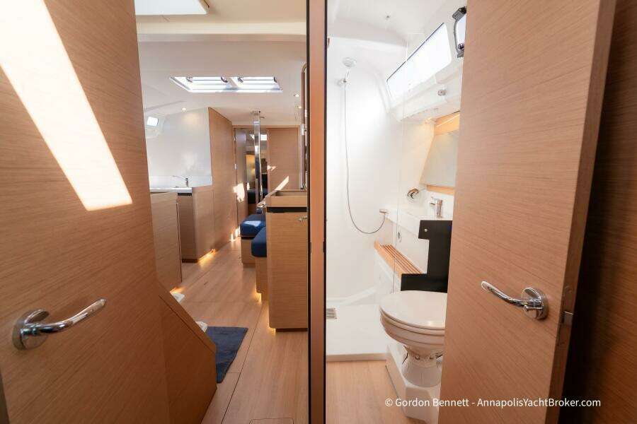 No Regrets 44ft Jeanneau Yacht For Sale