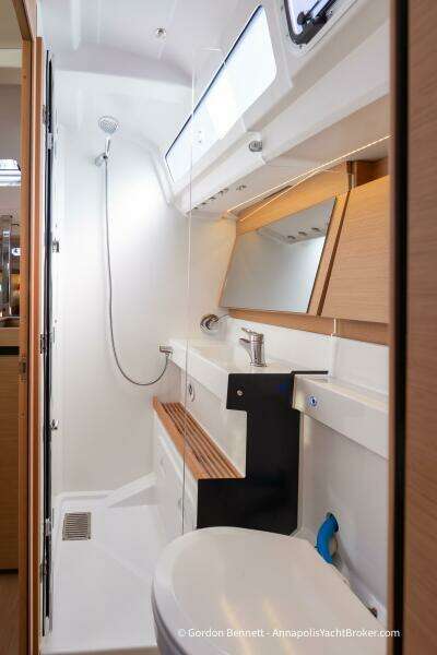 No Regrets 44ft Jeanneau Yacht For Sale